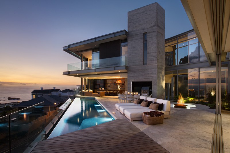 A Family Home With 270 Views In Cape Town