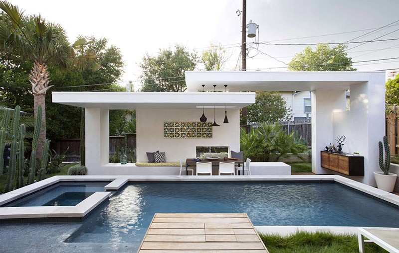A Contemporary Pool Cabana For This Texas Home Modern Pool House