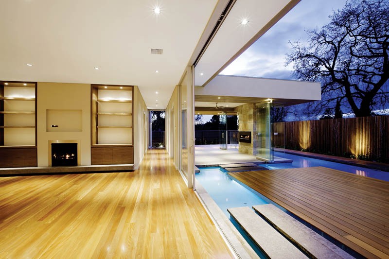 Floating island deck in a swimming pool