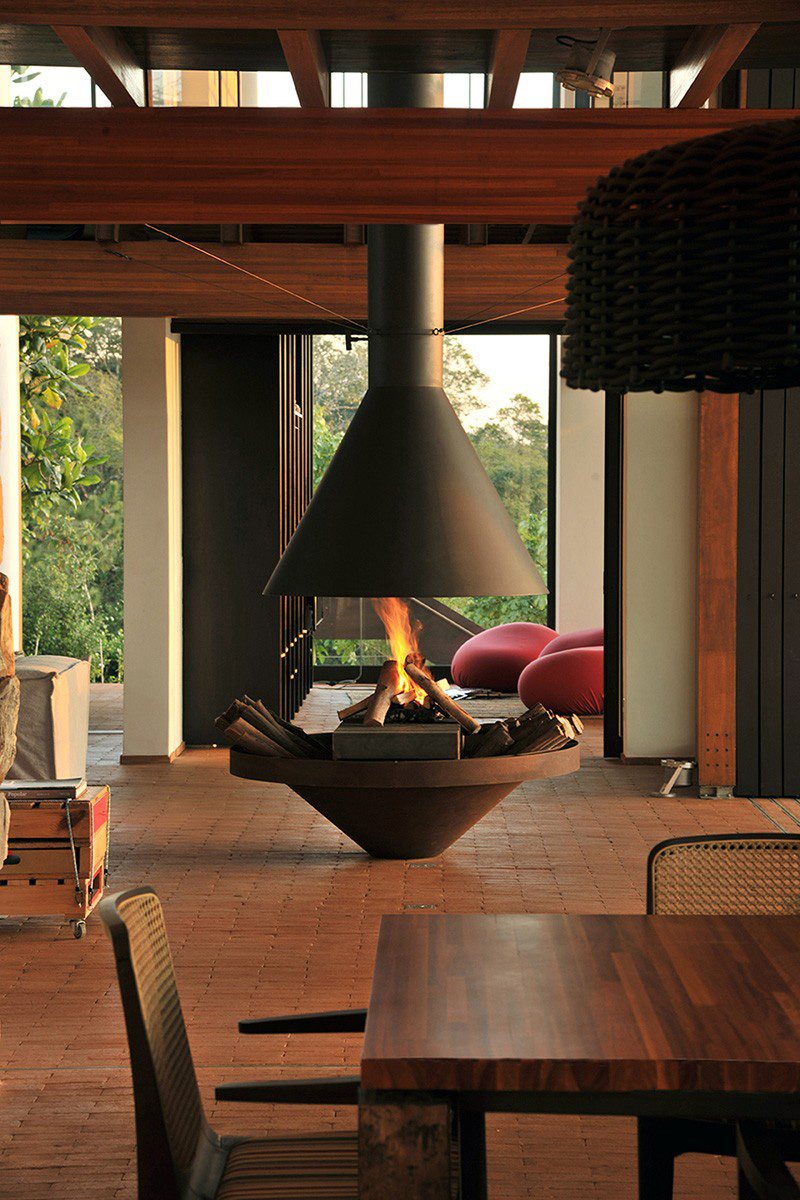freestanding fireplaces statement fireplace examples romulo fialdini