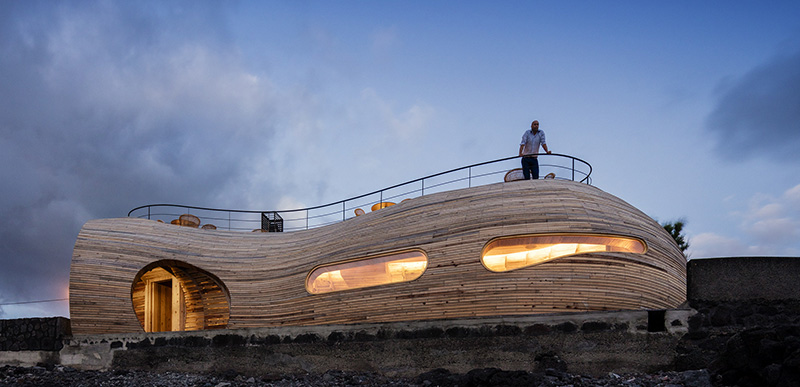 Cella Bar by FCC Arquitectura and interior designer Paulo Lobo