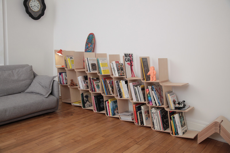 قفسه ی کتاب چوبی با اتصالات ساده