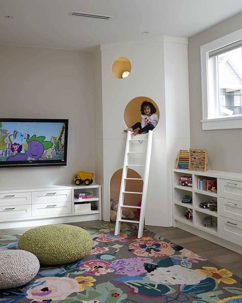11 Kids Only Hideouts That Even The Biggest Grownups Would Be Jealous Of // This is a fun way to give kids a space all their own without it taking up an entire room.