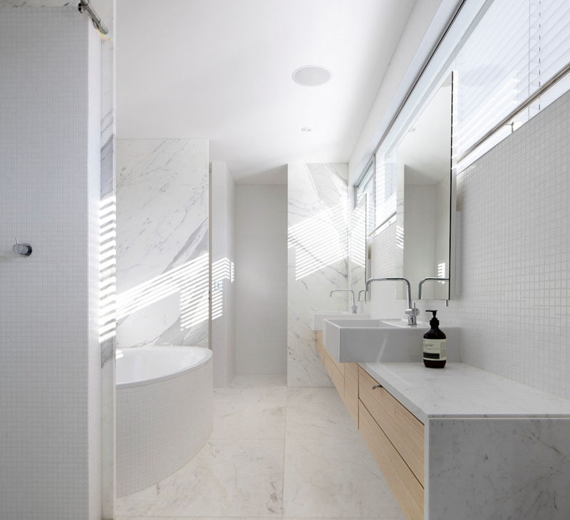 6 Ideas For Creating A Minimalist Bathroom | CONTEMPORIST