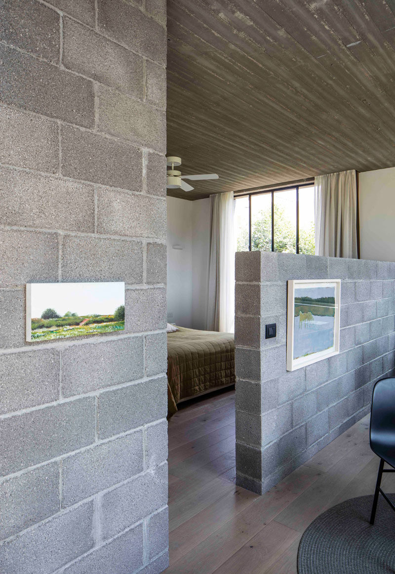 Unfinished Concrete Gives This House An Industrial Feeling | CONTEMPORIST