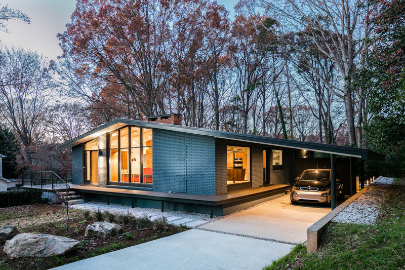 Architecture firm in situ studio have updated a well-loved, 1960's, low-sloped ranch house in Raleigh, North Carolina, and turned it into a bright and welcoming family home.
