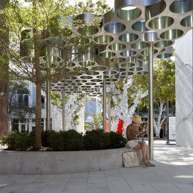 Ronan & Erwan Bouroullec have unveiled 'Nuage, promenade', a modular and modern pergola that runs through the heart of the Miami Design District. #ModernPergola #Design #Installation
