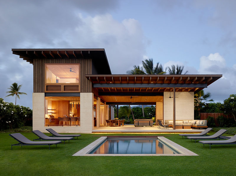 This New Home In Hawaii Was Designed To Enjoy Indoor/Outdoor Beachfront Living