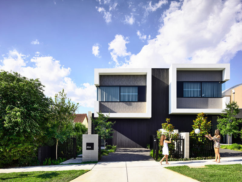 Jamison Architects have designed Masuto, a contemporary duplex in Melbourne, Australia, that features open plan social areas and abundance of light. #ModernDuplex #Duplex #Architecture
