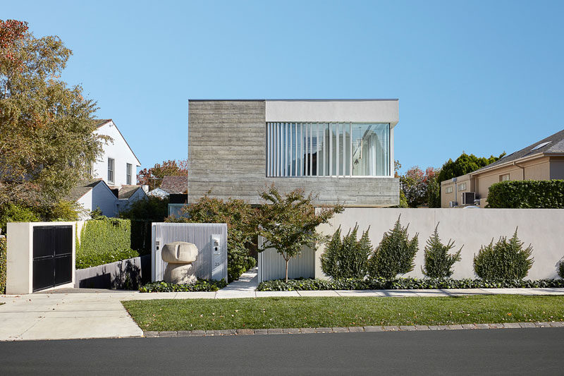 Architecton have designed a new and modern house in Toorak, a suburb of Melbourne, Australia. #ModernHouse #Architecture