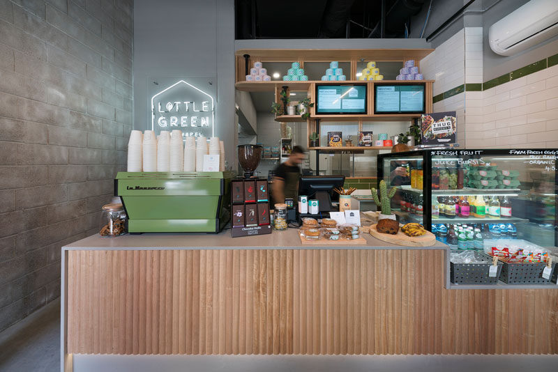 Benjamin Frétard of FRETARD Design has recently completed a new and small modern cafe named 'Little Green', that's located in the heart of Melbourne, Australia. #Cafe #InteriorDesign
