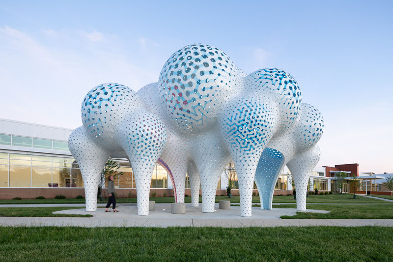 3,564 Parts Have Been Used To Create This Cloud-Like Sculpture In North Carolina