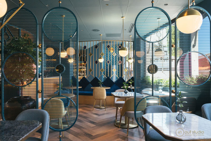 Design Detail ? Room Dividers In This Restaurant Help To Define The Seating Areas