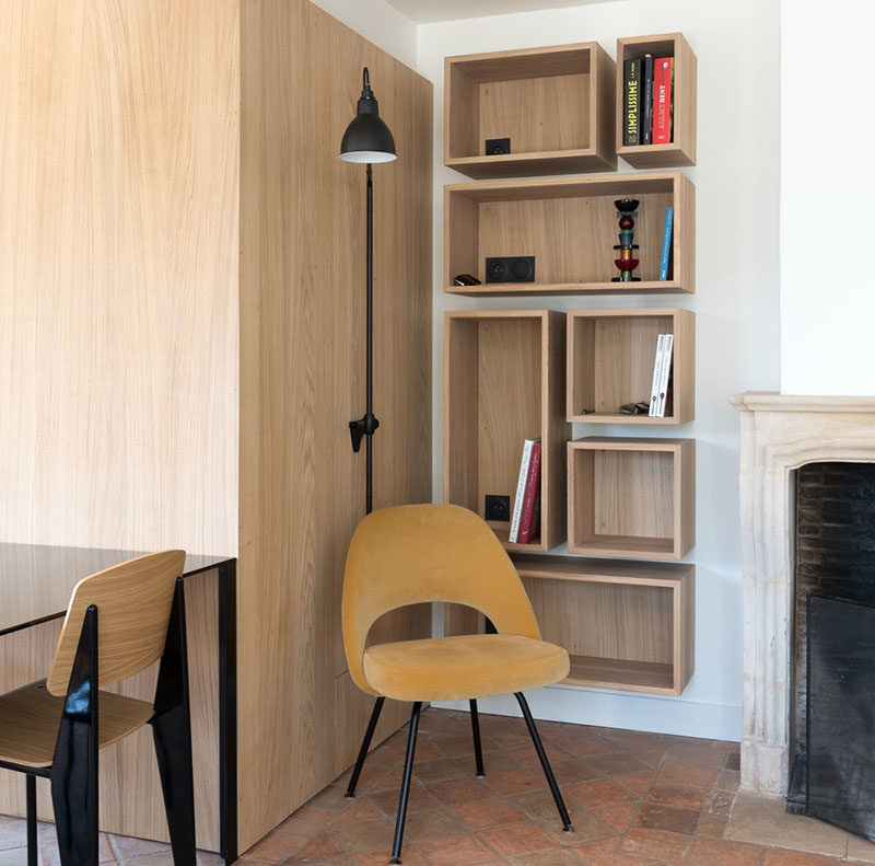 Shelving Ideas ? Make A Visually Interesting Bookshelf Using Different Sizes Of Floating Wood Boxes