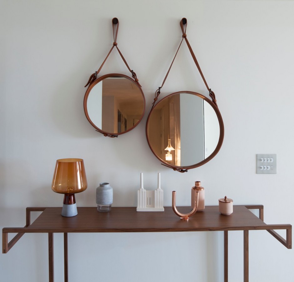 A London Penthouse Apartment by Amos and Amos