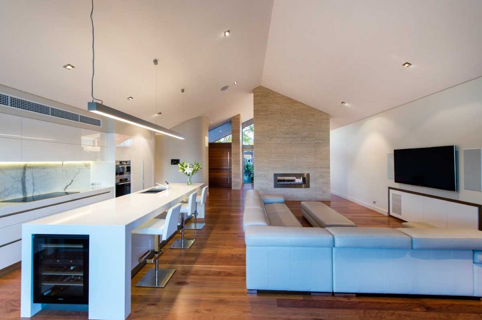 Salter Point House by Mountford Architects