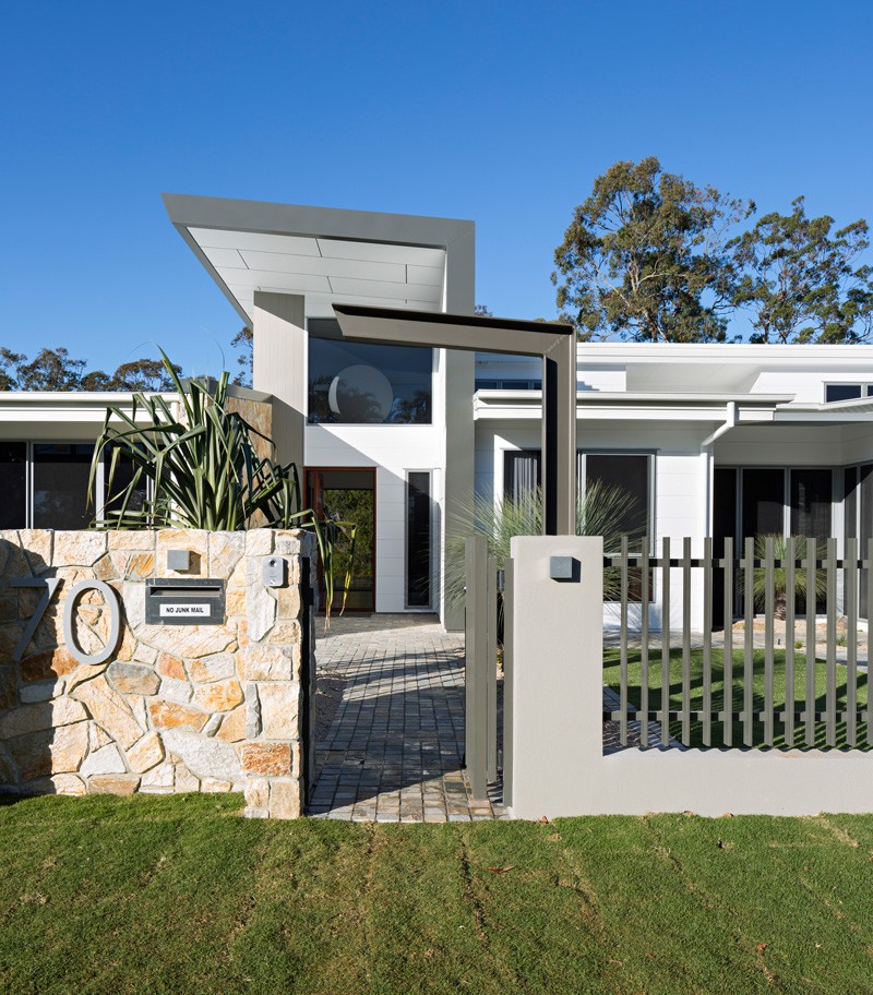 modern-australian-house-250215_03