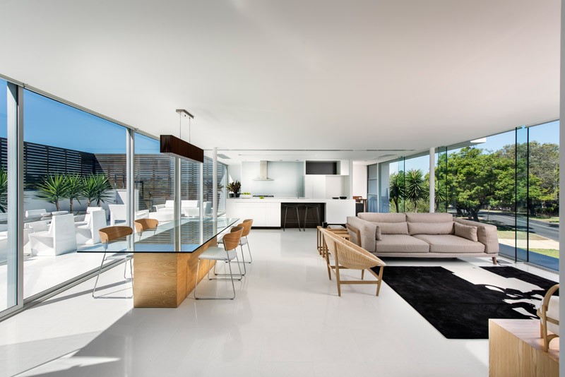 Floating kitchen island