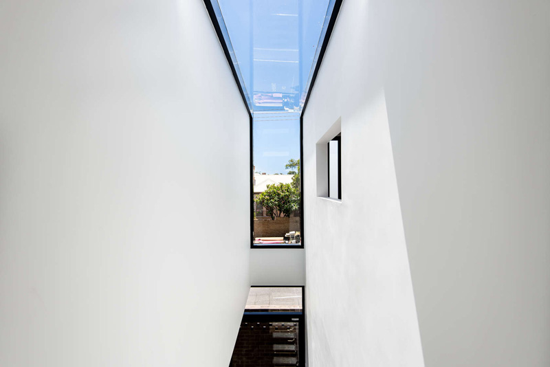 Mount Lawley House by Robeson Architects