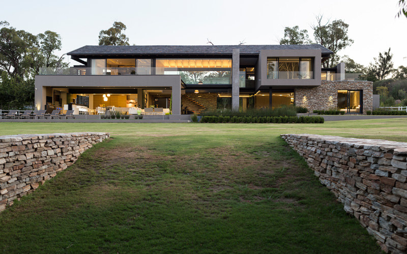 House In Blair Atholl By Nico Van Der Meulen Architects