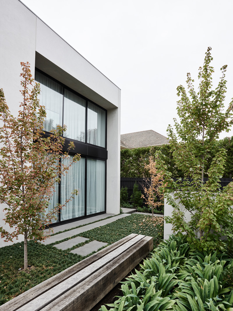 Kent House By David Watson Architect and AGUSHI Builders