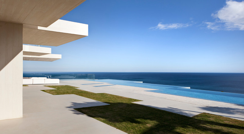 Sardinera House by Ramon Esteve Estudio