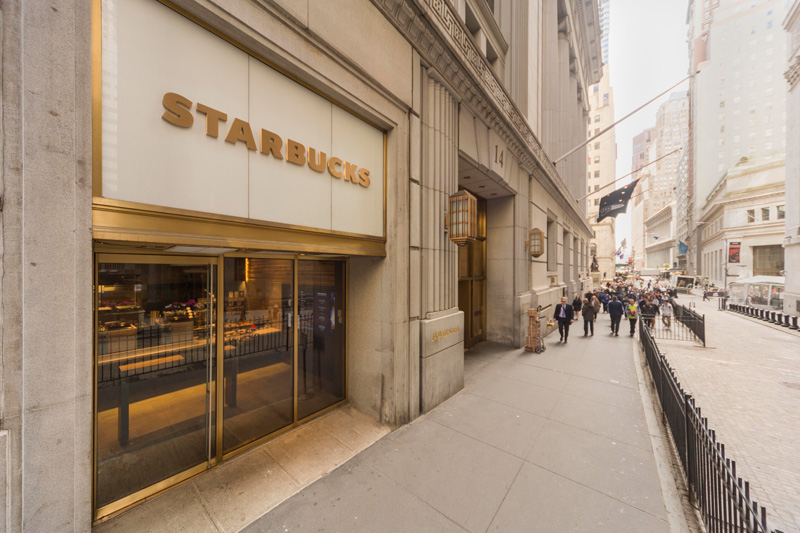 Starbucks Opens Its First Express Format Store On Wall Street