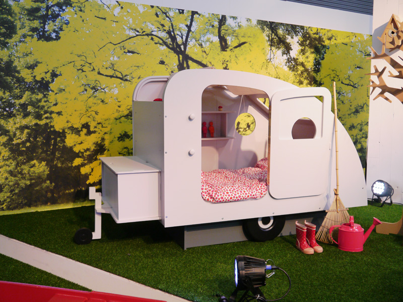 Caravan and Tent by Mathy By Bols