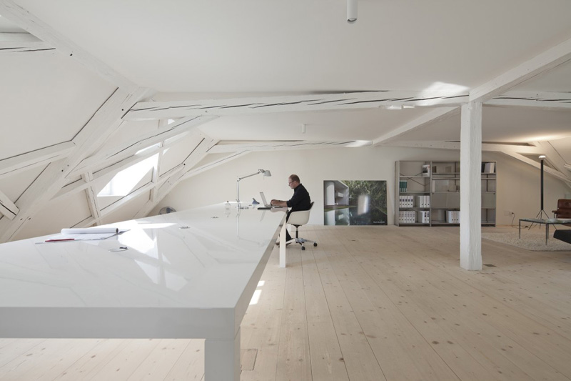 Kirchplatz Office + Residence by Oppenheim Architecture + Design