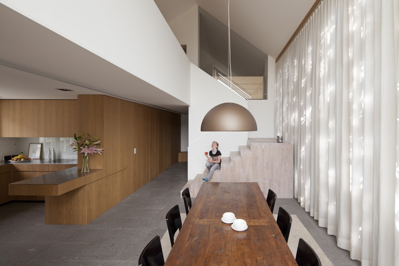 Kirchplatz Office + Residence by Oppenheim Architecture + Design