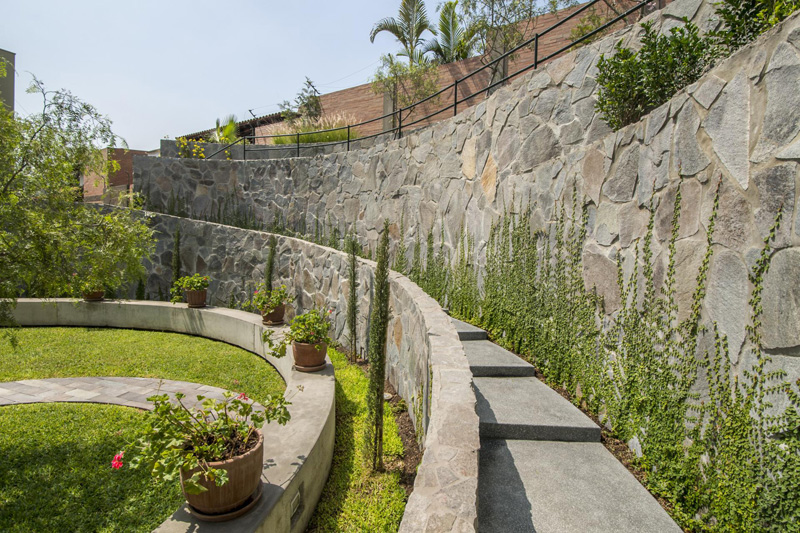 A Former Cockfighting Arena Has Been Converted Into A Lovely Garden