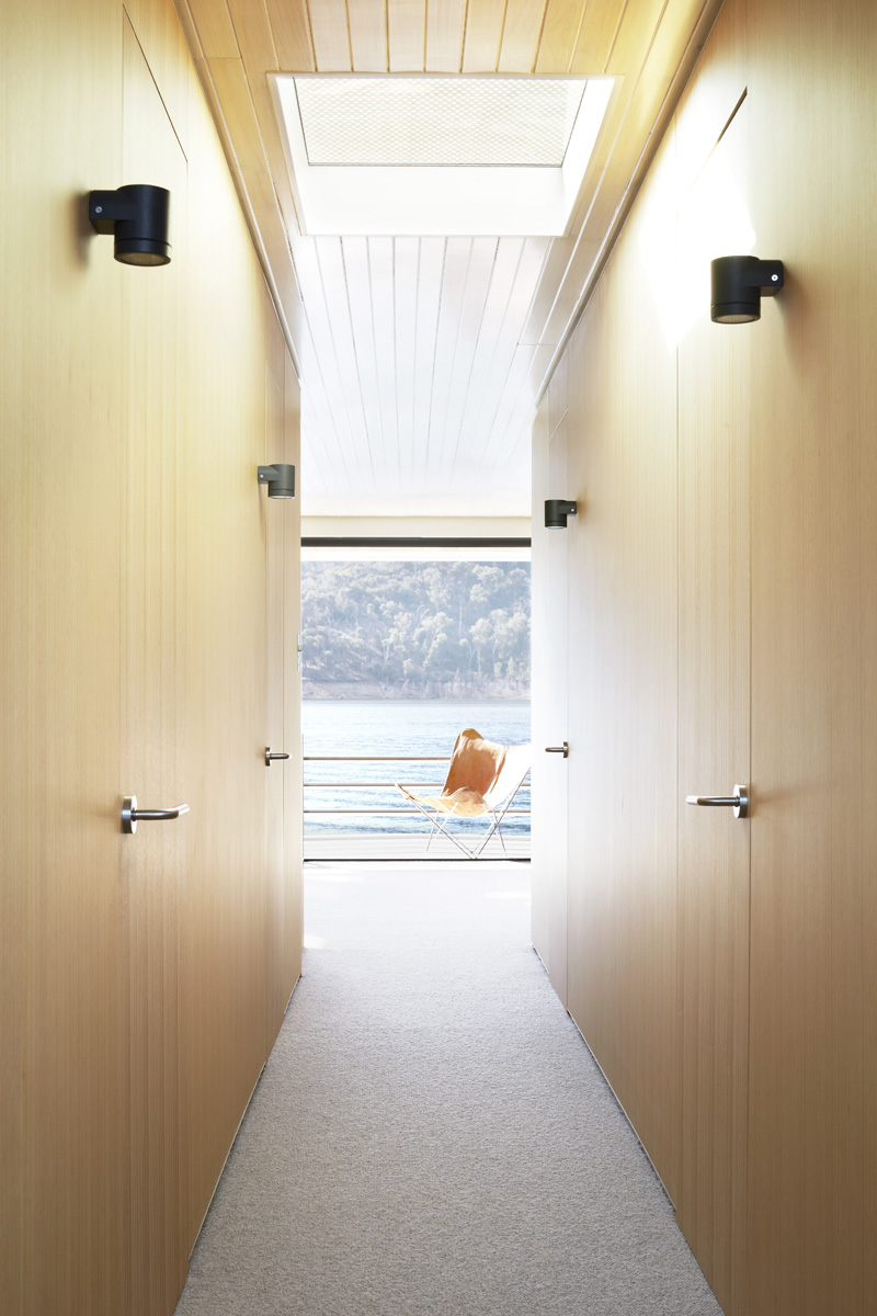 Lake Eildon Houseboat By Pipkorn & Kilpatrick