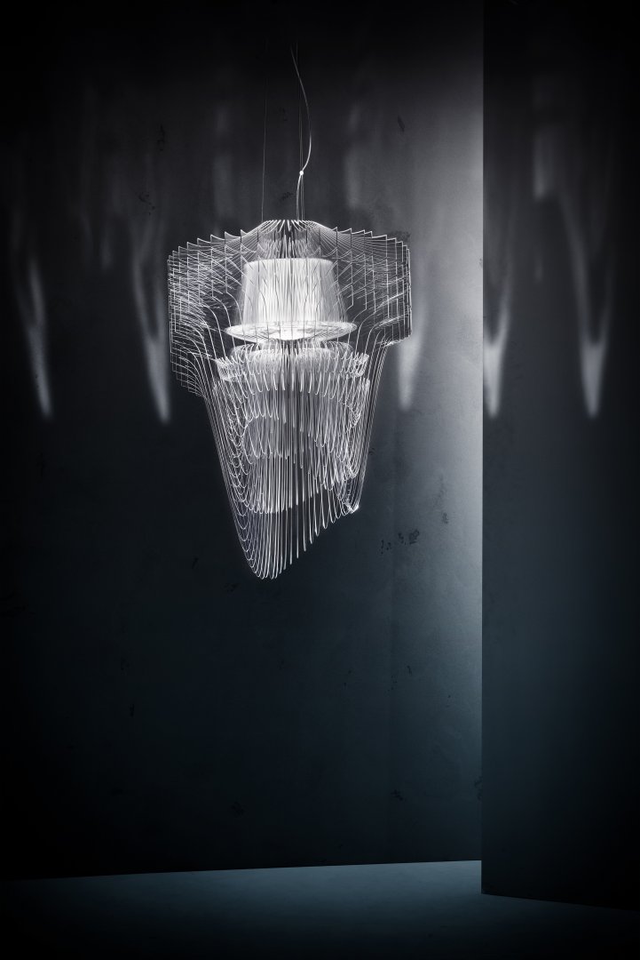 Aria Transparente Chandelier By Zaha Hadid Architects
