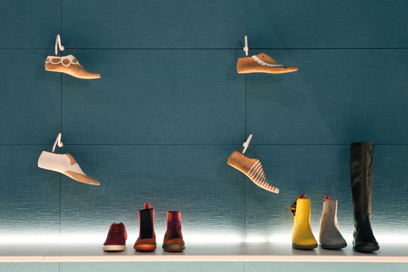 Tascón Footwear By Lagranja Design