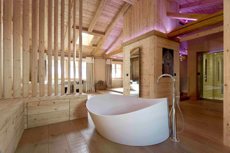 7 Bathrooms With Freestanding Bathtubs