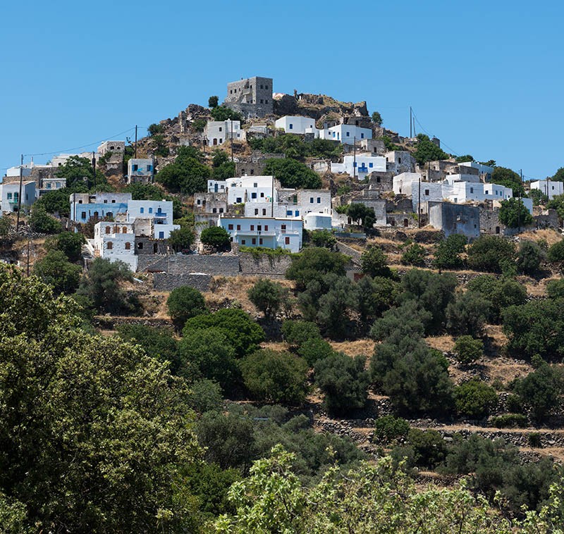 A Respectful Contemporary Update Of A Historic House In Greece