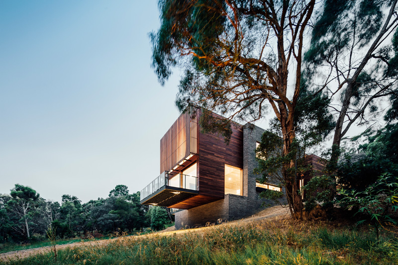 Invermay House by Moloney Architects