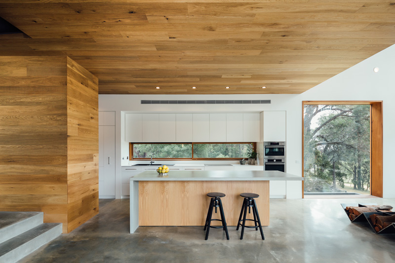 Invermay House by Moloney Architects