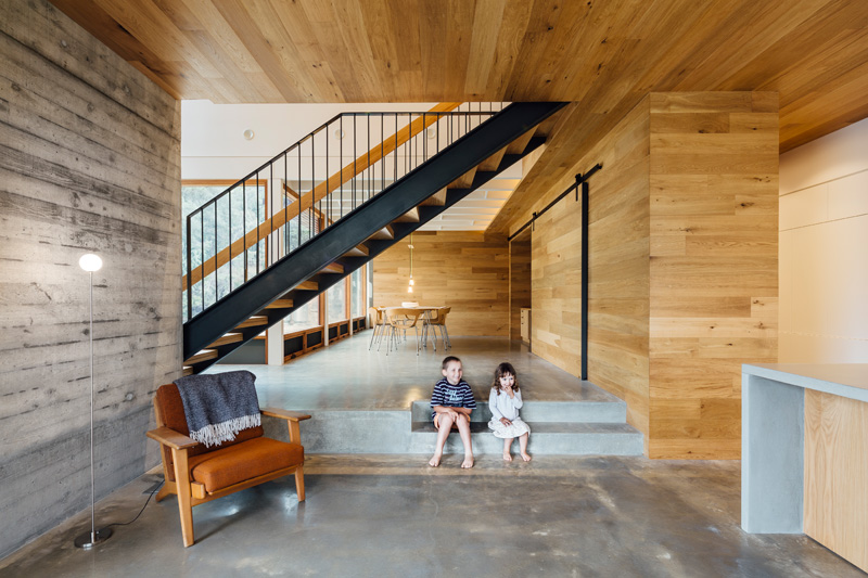 Invermay House by Moloney Architects