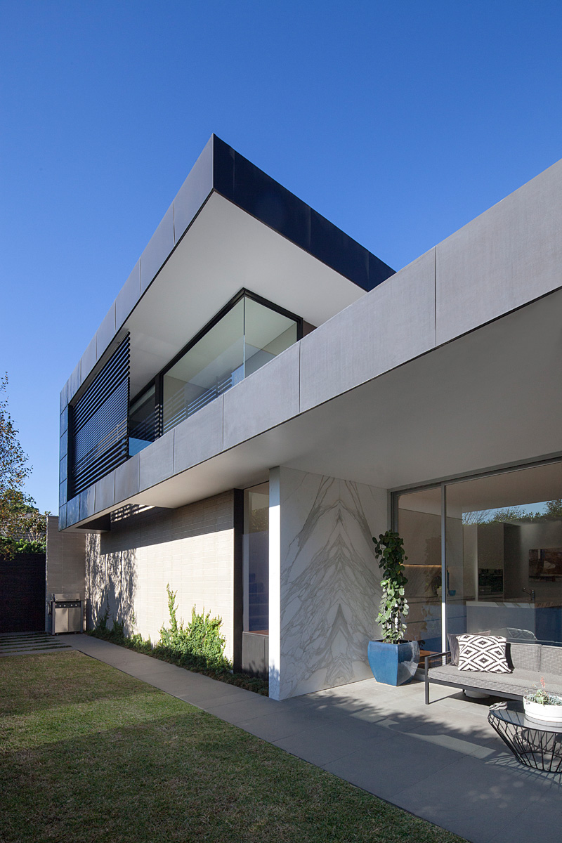 Malvern East Residence by Pleysier Perkins