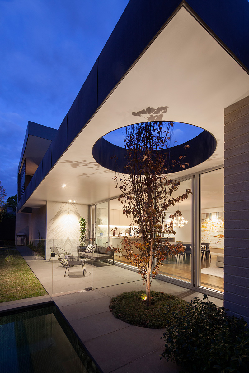 Malvern East Residence by Pleysier Perkins