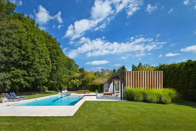 Modern Pool House Retreat by ICRAVE