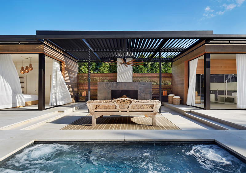 Modern Pool House Retreat by ICRAVE