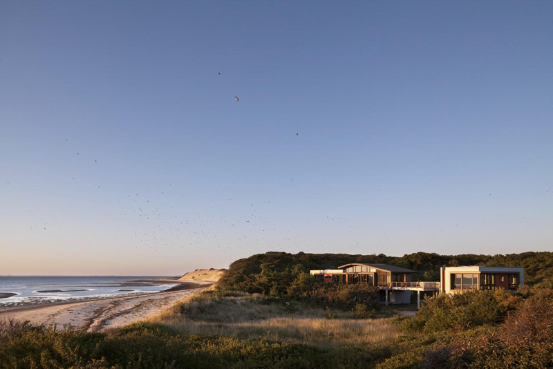 House of Shifting Sands by Ruhl Walker Architects