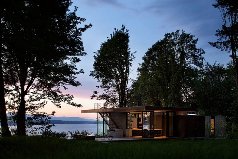 Case Inlet Retreat by MW Works Architecture+Design