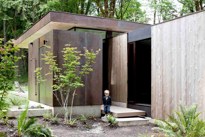 Case Inlet Retreat by MW Works Architecture+Design