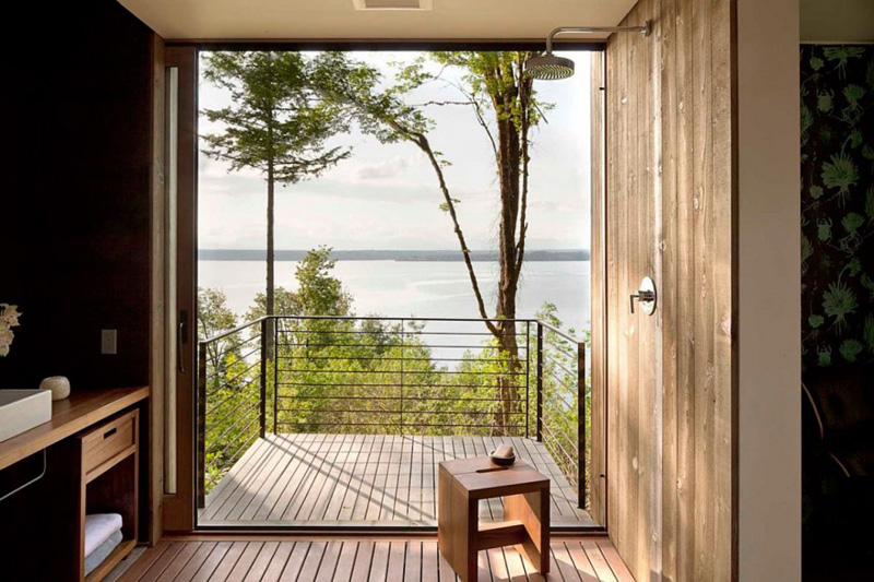 Case Inlet Retreat by MW Works Architecture+Design