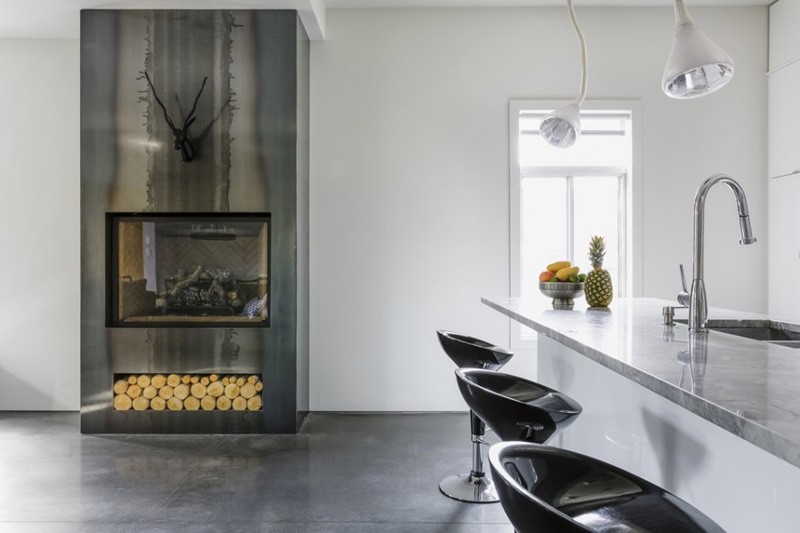 7 Examples of Contemporary Fireplace Surrounds
