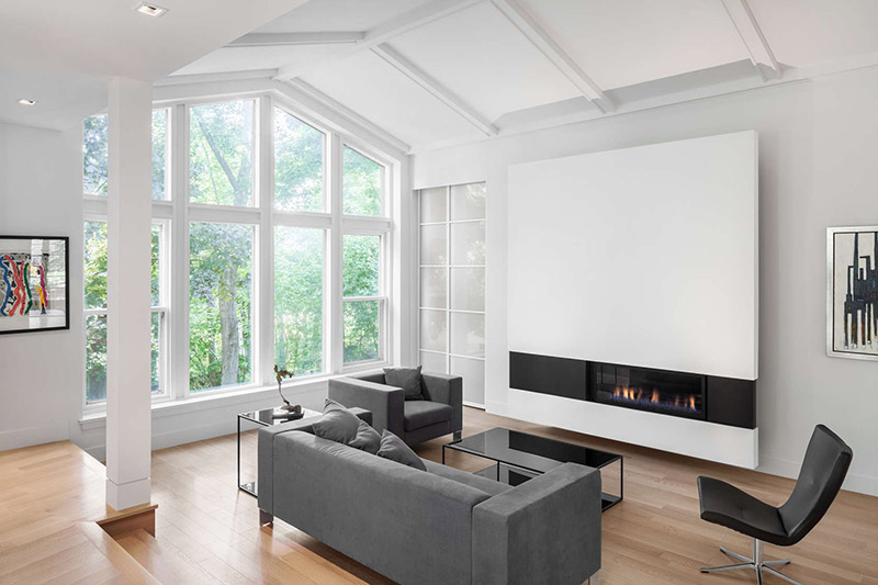 7 Examples of Contemporary Fireplace Surrounds