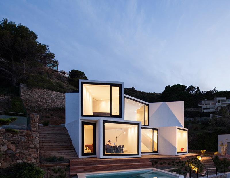 Sunflower House by Cadaval & Solà-Morales